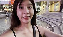 Avventura anale selvaggia delle fidanzate asiatiche a Las Vegas